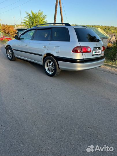 Toyota Caldina 1.8 AT, 1999, 195 000 км