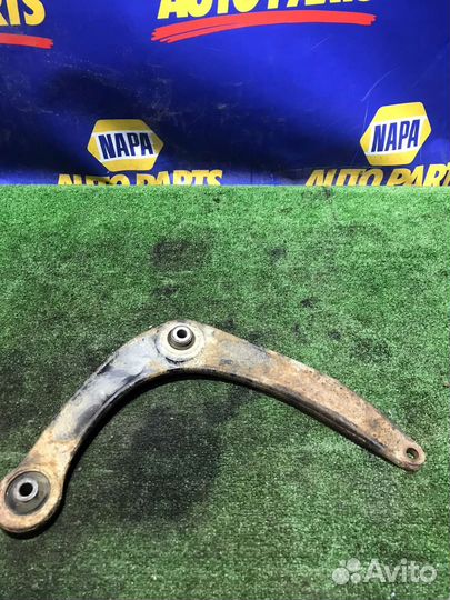 Рычаг передней подвески левый Citroen C4