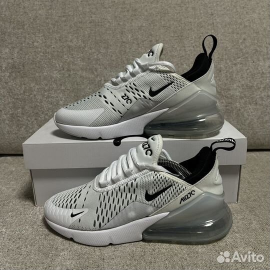 Кроссовки Nike Air Max 270 Новые 6,5US