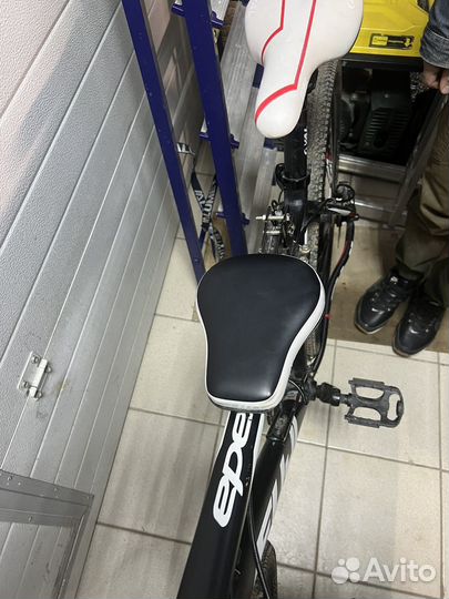 Сиденье для ребенка на велосипед