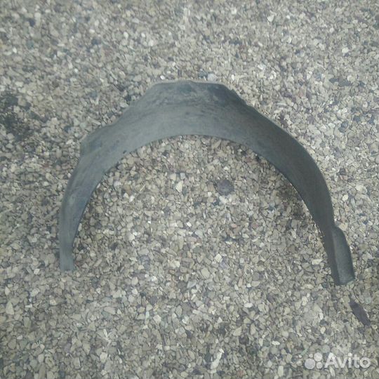 Подкрылок локер передний пассат б4