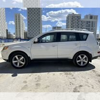 Mitsubishi Outlander 2.4 CVT, 2008, 214 900 км, с пробегом, цена 1 439 000 руб.