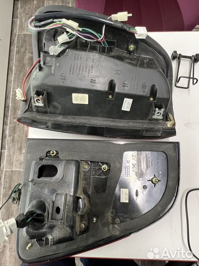 Фары задние Land Cruser 100