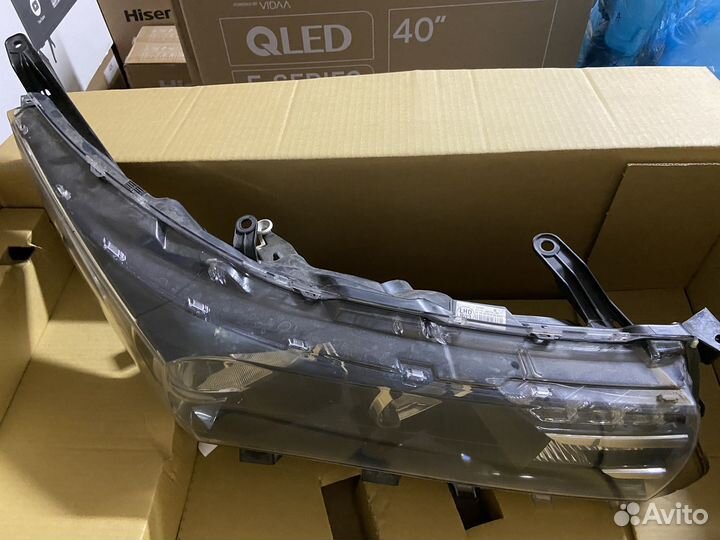 Правая Фара Toyota Corolla