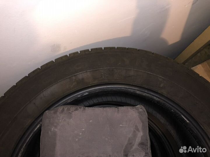 Nokian Tyres Wetproof 215/60 R17 100V