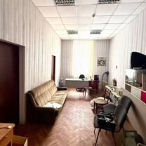 Продажа части здания в центре города, 11462 м², Донецк (Донецкая область)