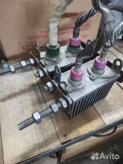 Диоды силовые В200, дл 161-200-12 и радиаторы