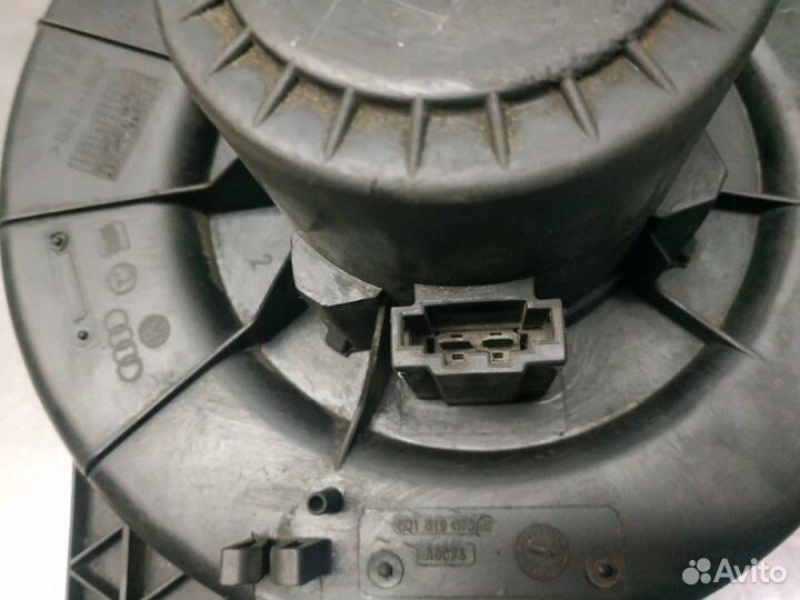 Моторчик печки Skoda Fabia 5J2