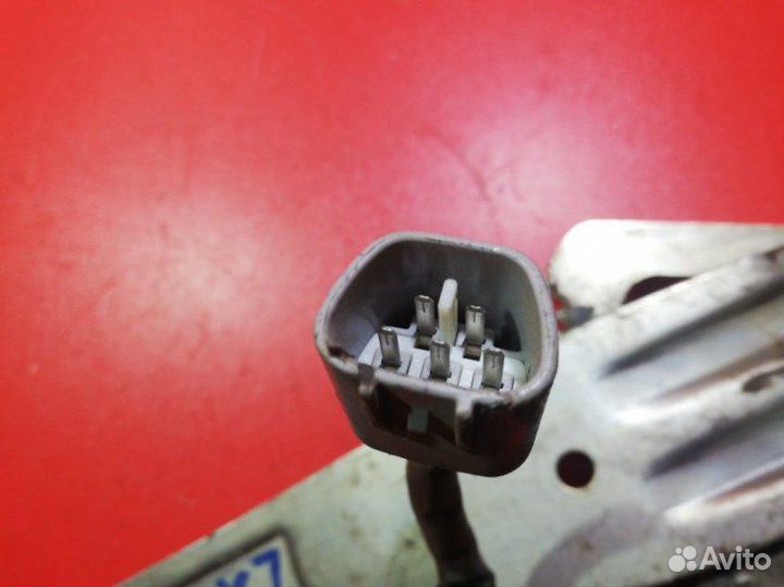 Стеклоподъемник задний правый Lexus Lx470 UZJ100