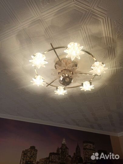 Люстра светодиодная. С пультом