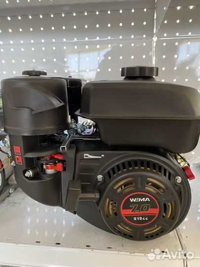 Бензиновый двигатель