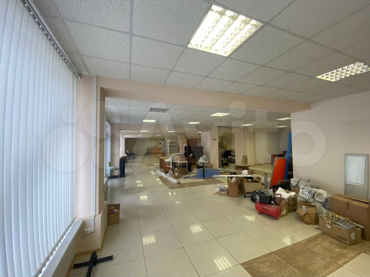 Продам помещение свободного назначения, 1138 м²