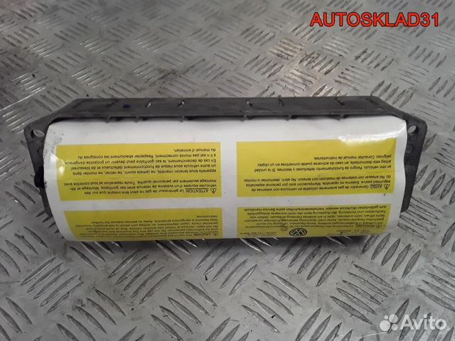 Подушка безопасности пассажирская VW Touran
