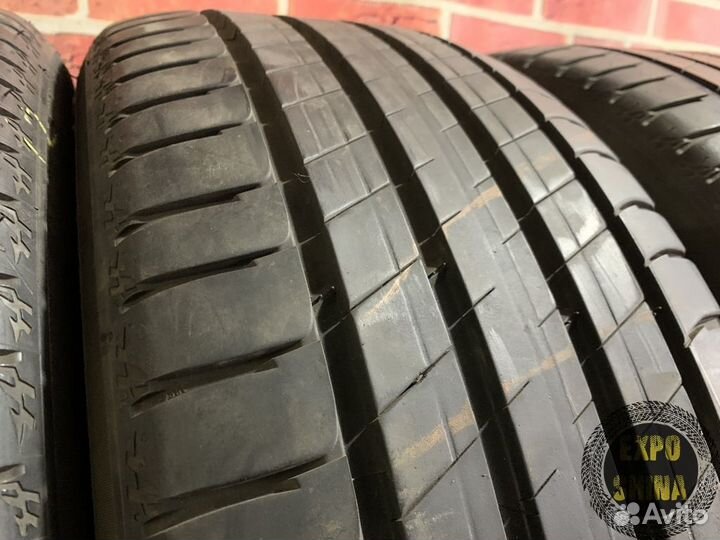 Michelin Latitude Sport 3 255/45 R20 и 285/40 R20 105V