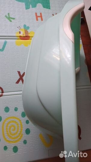 Ванночка для купания с горкой