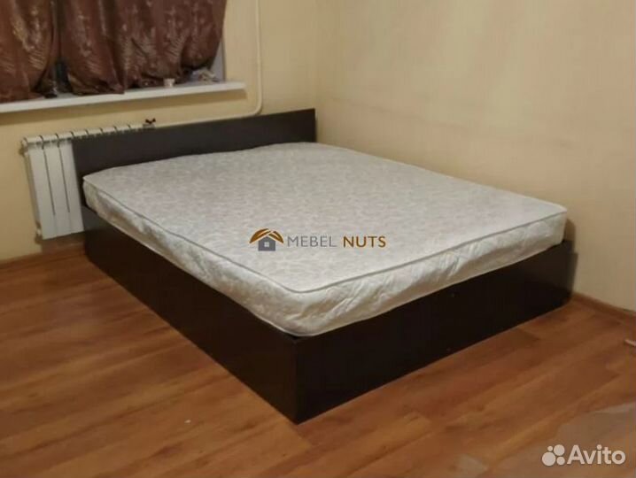 Кровать двуспальная 160х200, новая