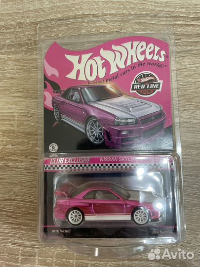Hot Wheels 1:61 Nissan Skyline GT-R R34 Pink