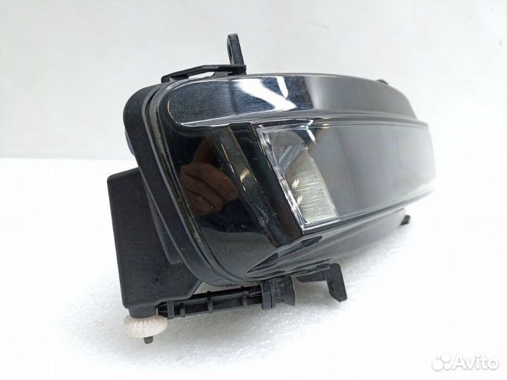 Фара противотуманная передняя правая Volkswagen