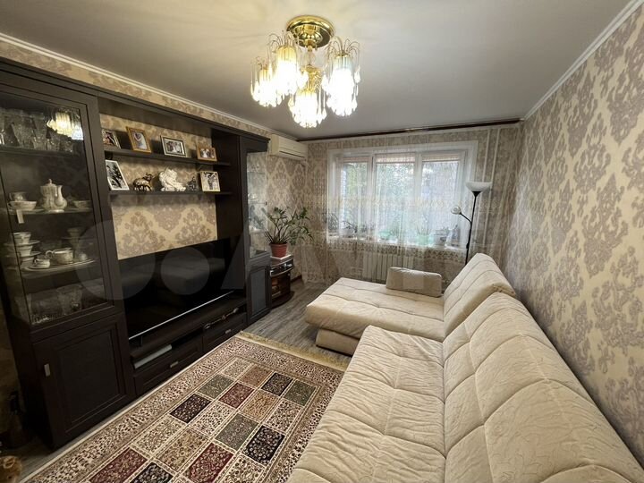 2-к. квартира, 47 м², 1/5 эт.