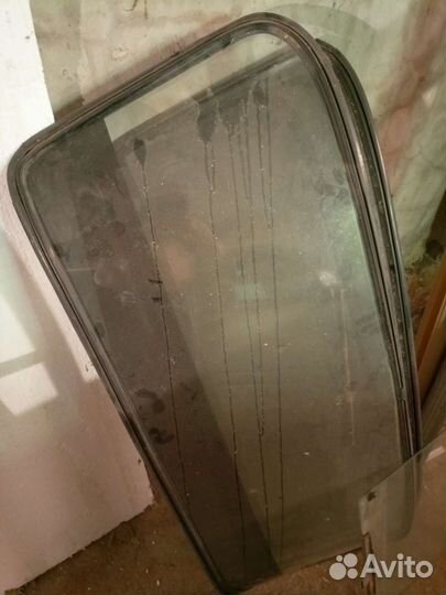 Лобовое стекло и заднее 2106