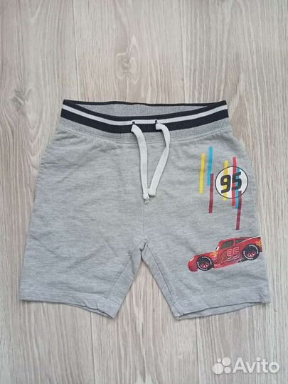 Шорты и футболки на мальчика