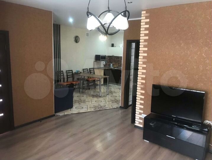 Таунхаус 52 м² на участке 1 сот.