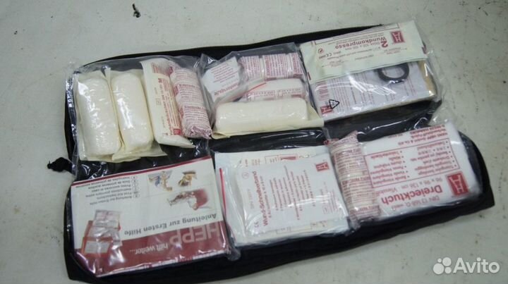 Сумка с аварийными принадлежностями BMW 530i F10