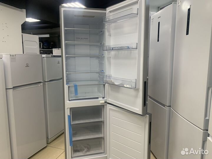 Холодильник Haier новый