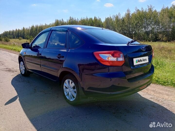 LADA Granta 1.6 МТ, 2017, 123 500 км