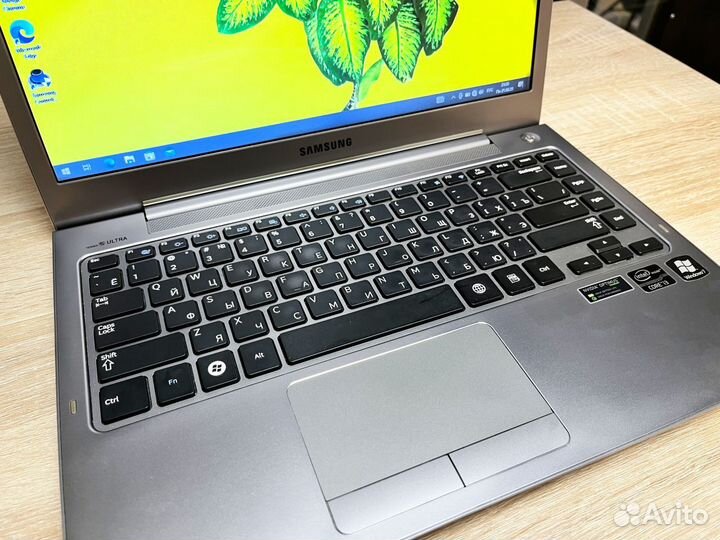 Ноутбук Samsung на i5 c GeForce / Radeon и SSD