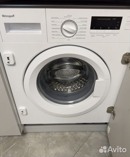 Стиральная машина Weissgauff WMI 6128D