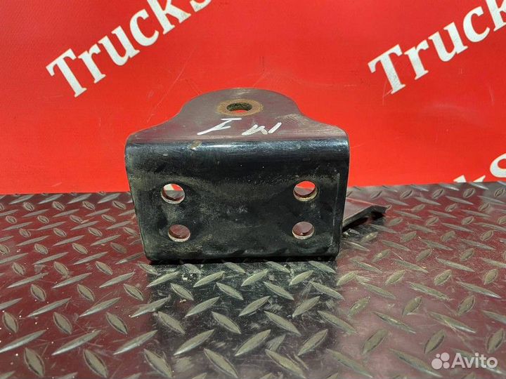 Кронштейн торсиона кабины левый