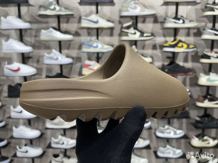 Сланцы Adidas Yeezy Slide 