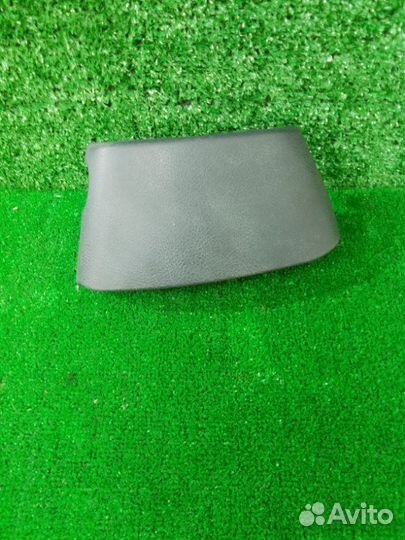 Кожух рулевой колонки Renault Symbol