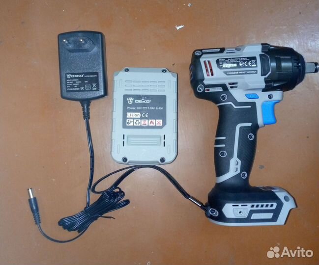 Гайковерт аккумуляторный
