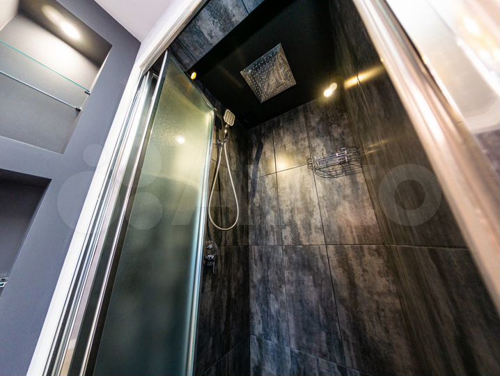 2-к. квартира, 76 м², 10/15 эт.