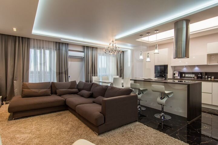 2-к. квартира, 85 м², 7/7 эт.