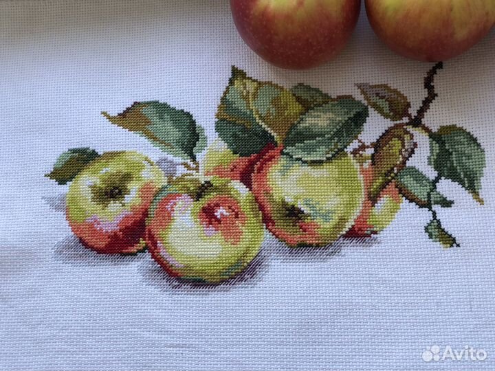 Остатки от набора для вышивания Яблоки и Груши