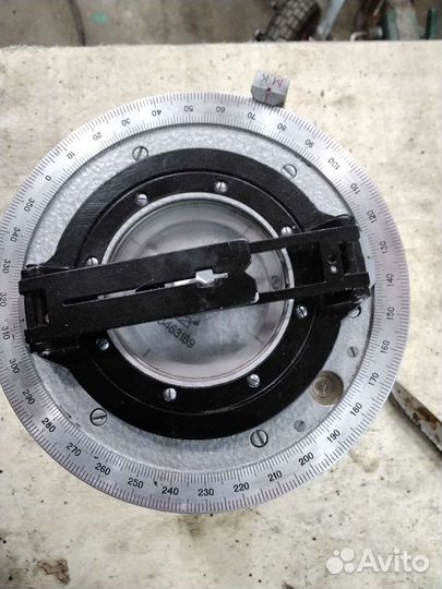 Компас СССР штурманский сзадатчиком курса