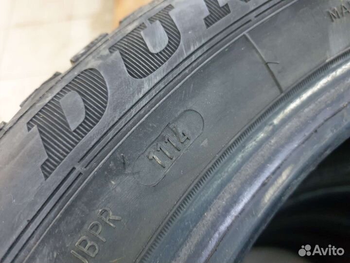 Dunlop Ice Touch 215/55 R17