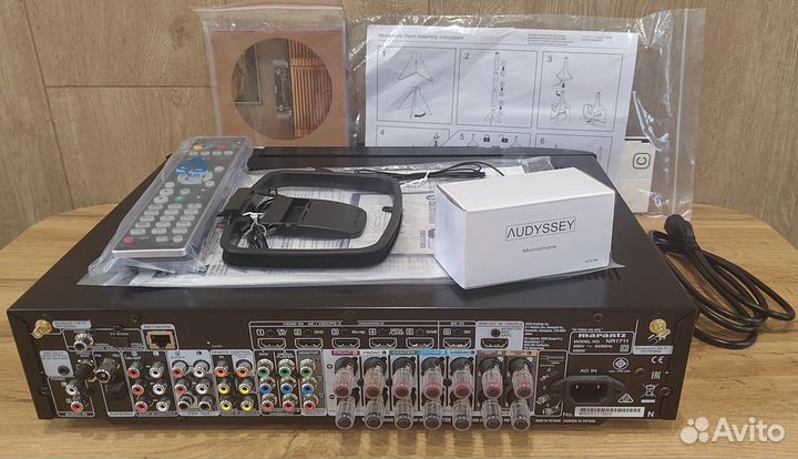 AV ресивер Marantz NR1711 Black