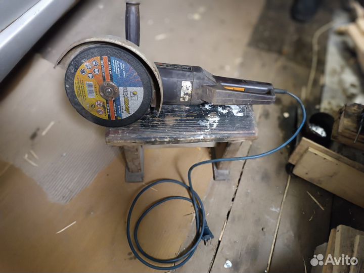 Болгарка ушм