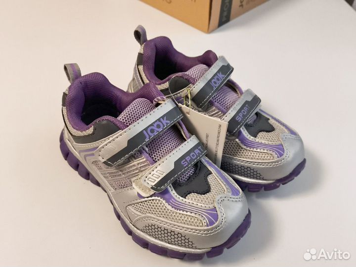 Новые кроссовки 29 размер