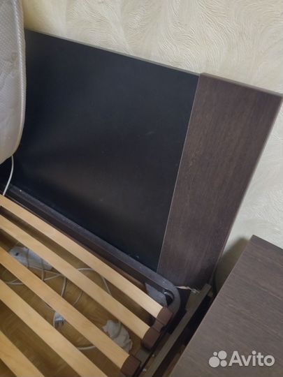 Кровать с матрасом 180х200 бу