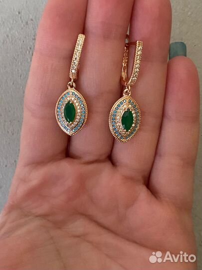 Золотые серьги