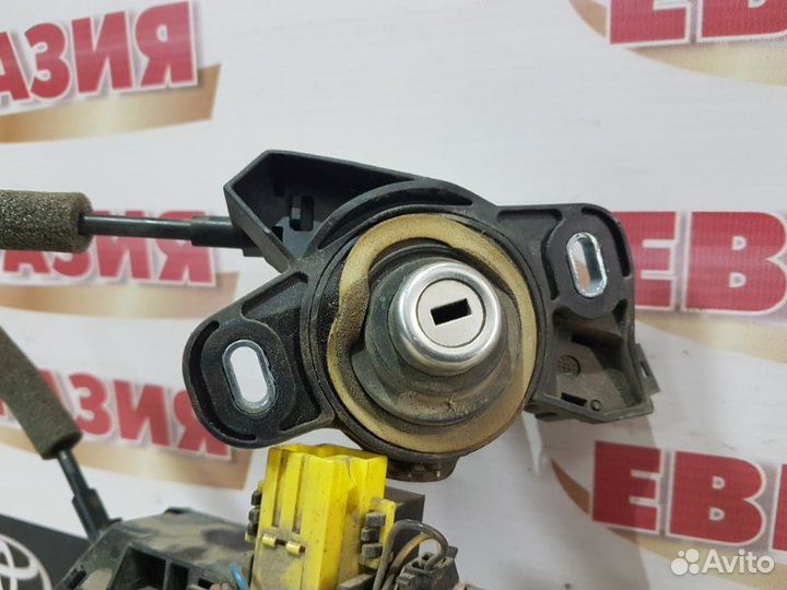 Замок багажника Opel Vectra W0L0ZCF6931045204