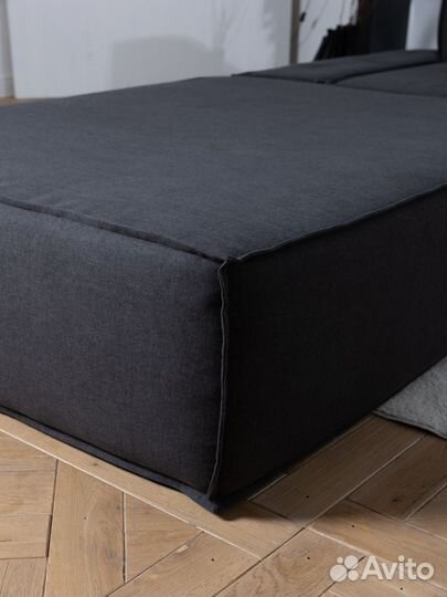 Диван прямои 4400х1700 мм