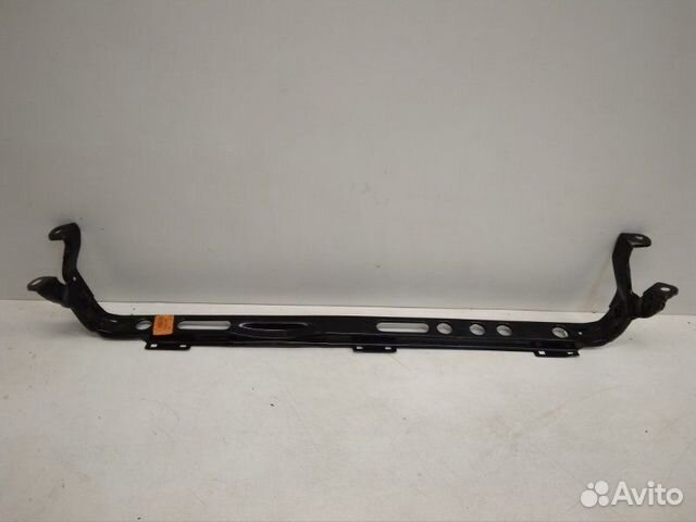 Панель передняя нижняя часть Ford Focus 2