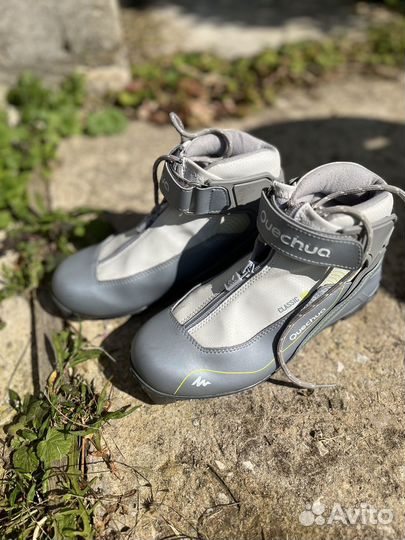 Лыжные ботинки