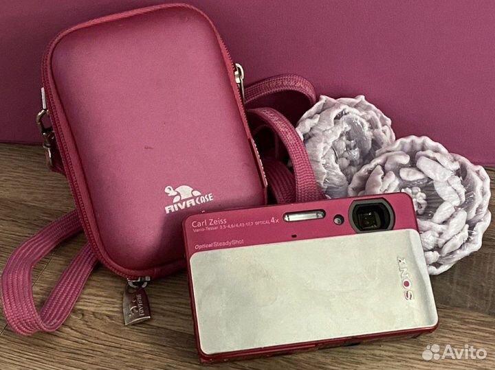 Компактный фотоаппарат sony